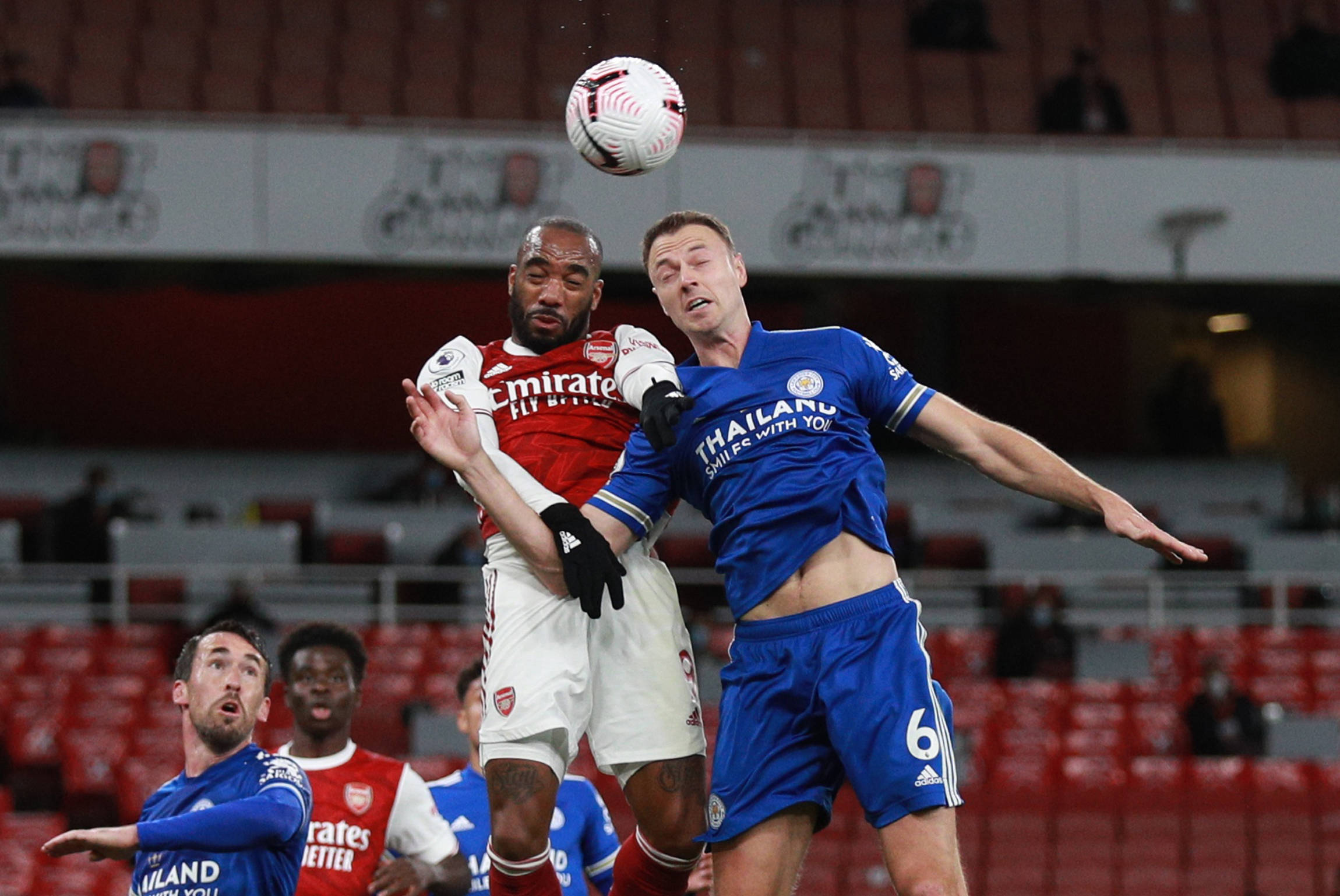 困境中完成 困境中完成